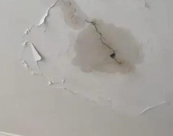 乐昌阳台漏水维修公司分享下屋面防水工程质量问题原因分析
